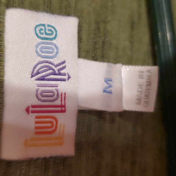 🌷Lularoe tunic - Picture 3 of 4